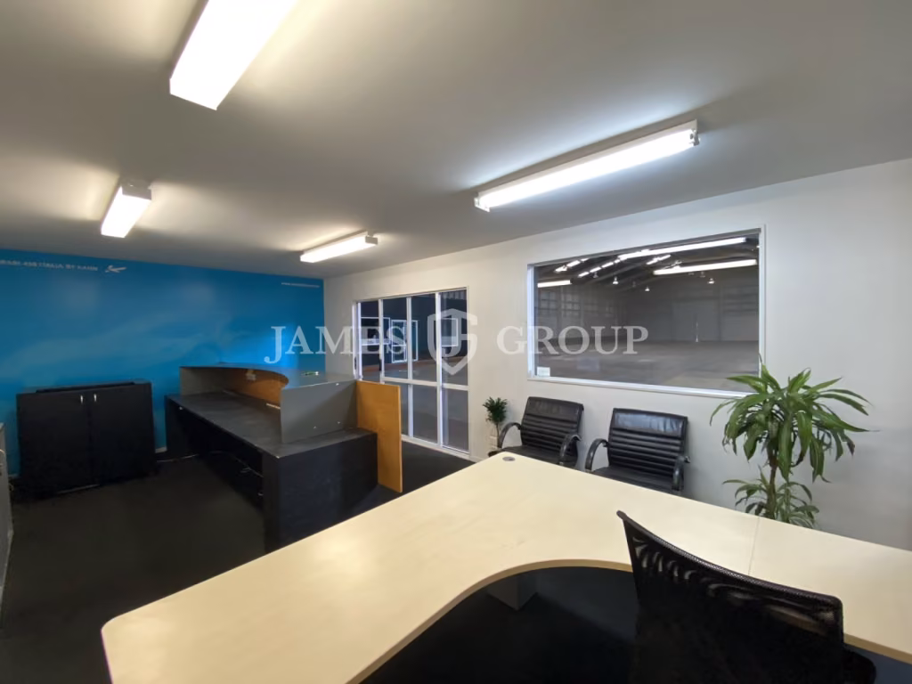 High Profile 1,496m² Penrose Industrial