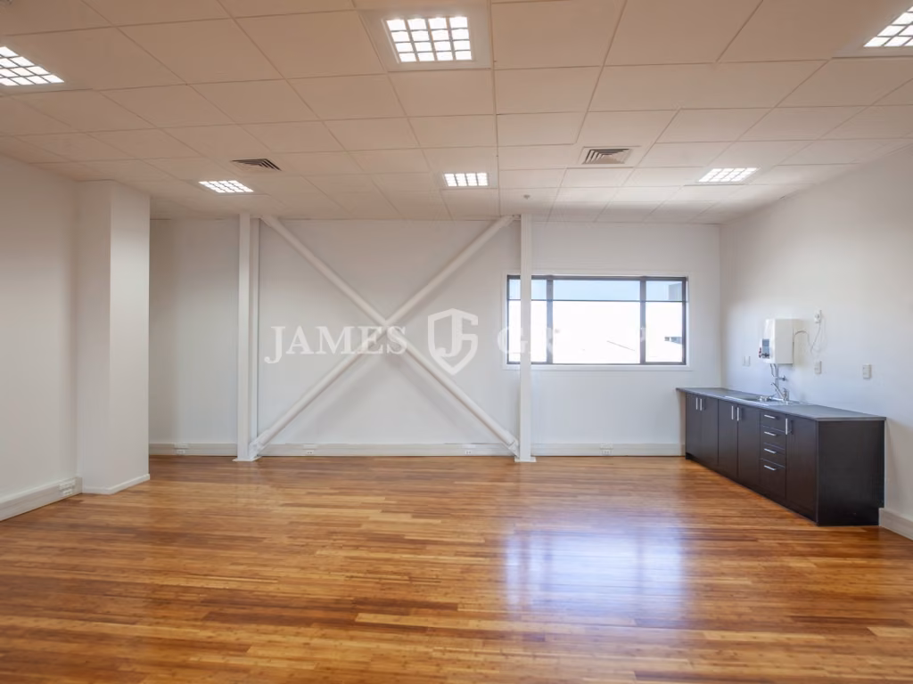 Stunning Newton Office | 303sqm