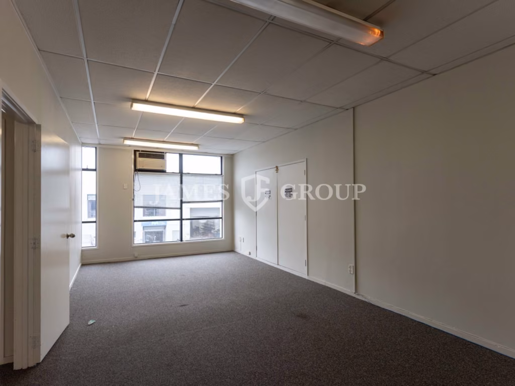 Functional Space In Central Industrial Hub