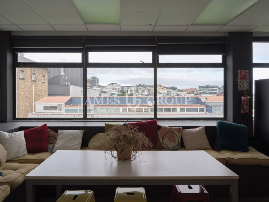 Work With Owner To Achieve Your Dream Office