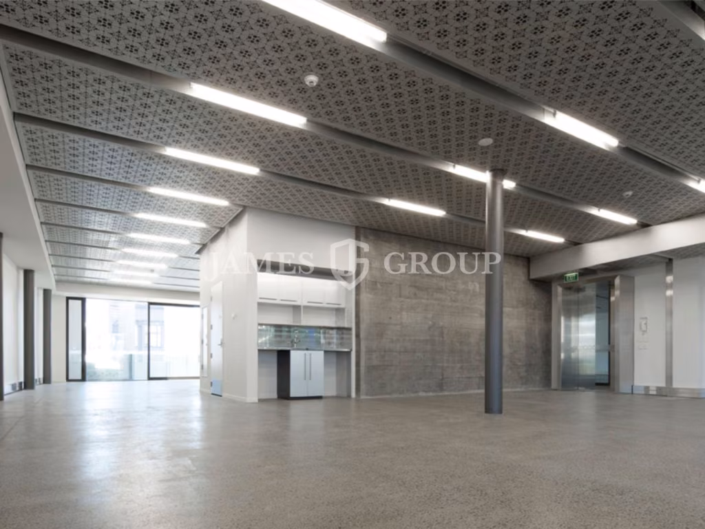 Premium Ironbank Office