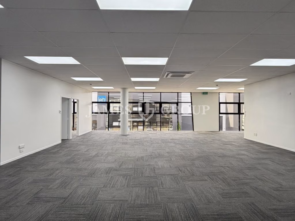 Refurbished & Ready | 590m² Penrose Unit