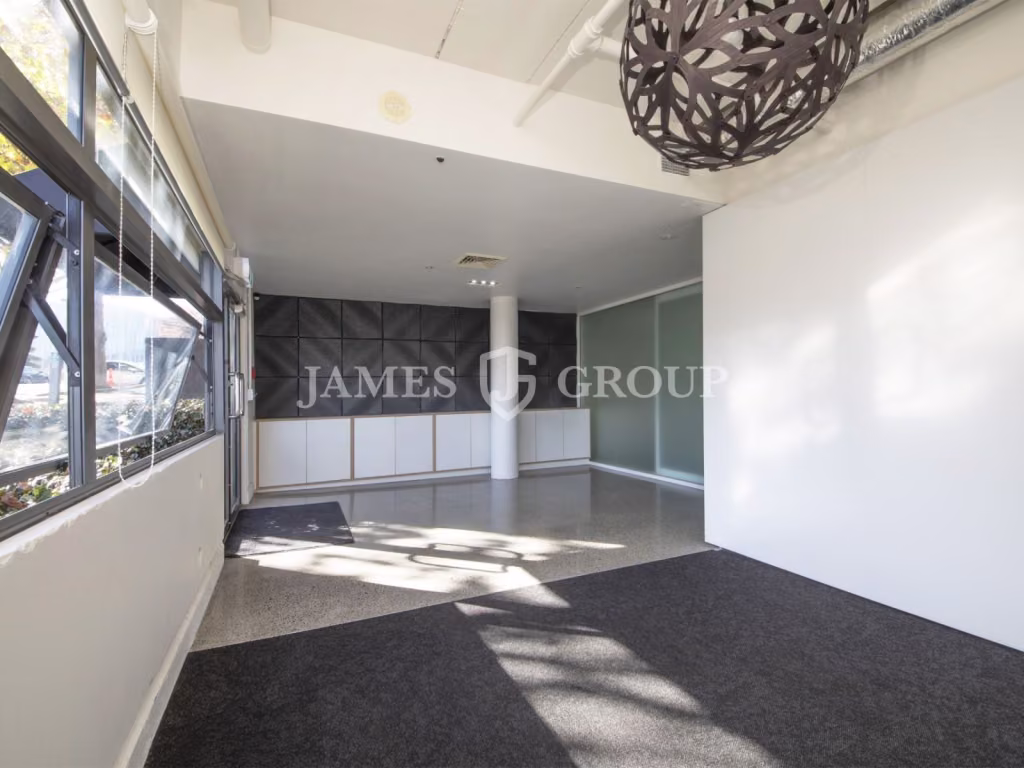 Polished Parnell Office With Meeting Rooms