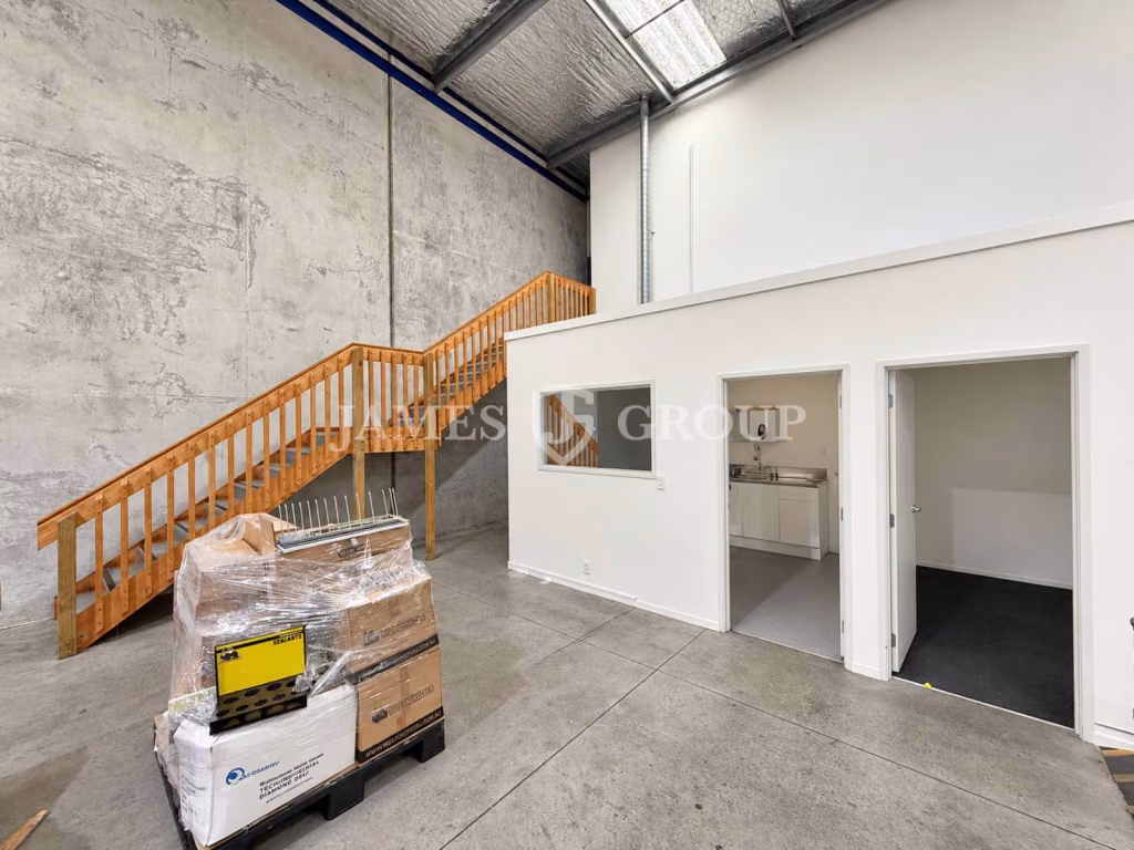 High Profile East Tamaki Industrial Unit | 617m²