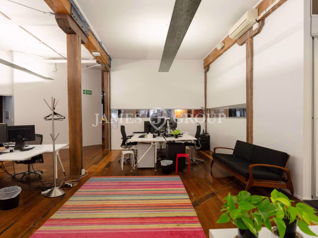Elevate Your Business In The Saatchi Building