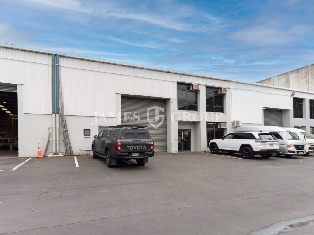 Functional Space In Central Industrial Hub
