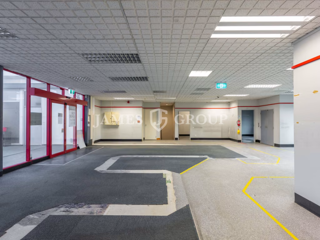 Roller Door Access In The Heart Of Parnell