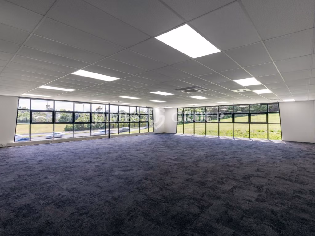 620m² A-grade Penrose Unit | Motorway Profile