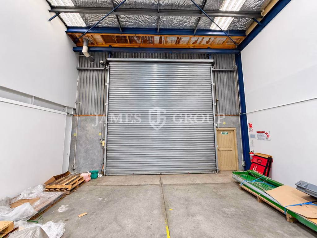 High Profile East Tamaki Industrial Unit | 617m²