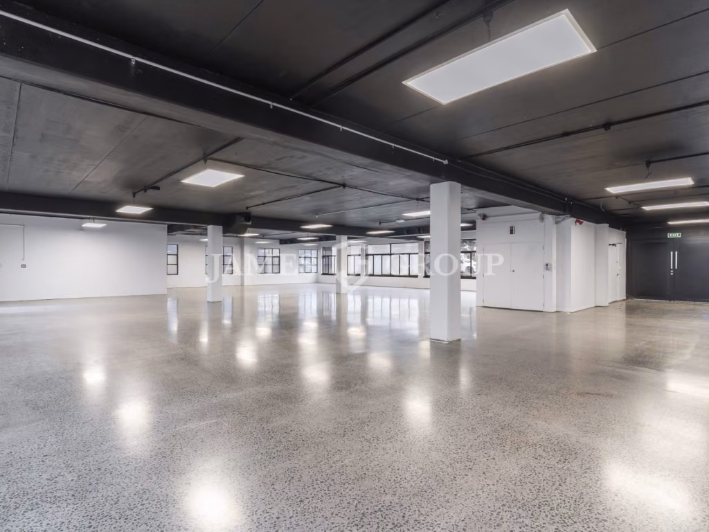 Office Or Warehouse Or High-end Showroom