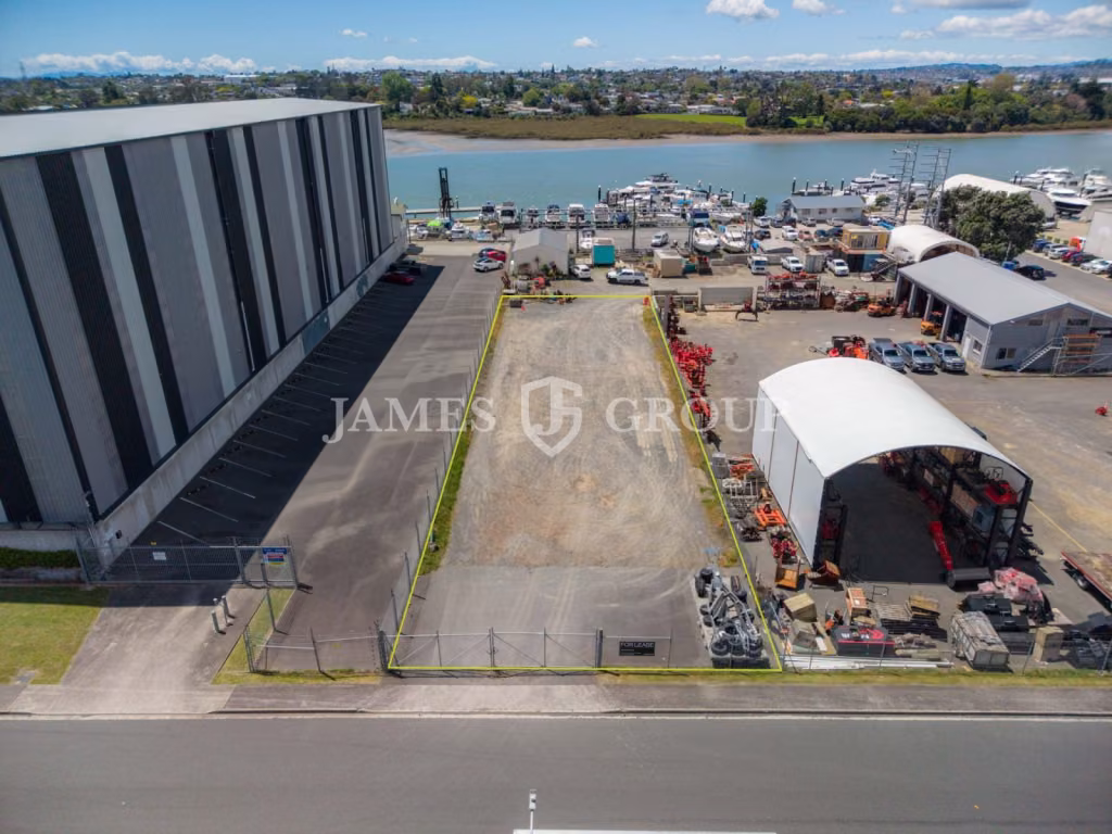 1,180m² Mt Wellington Yard