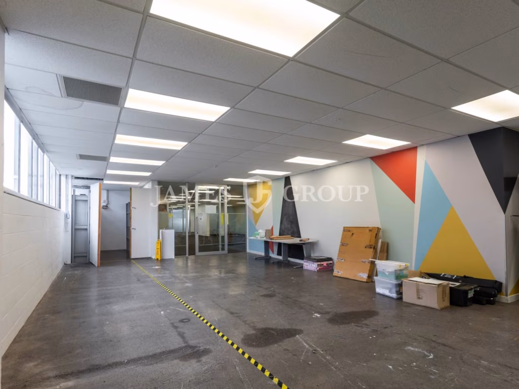 Expansive Kingsland Office Coming Q4 2026