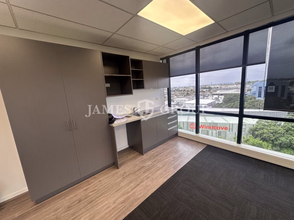 Ready-to-occupy Office In Central Ellerslie