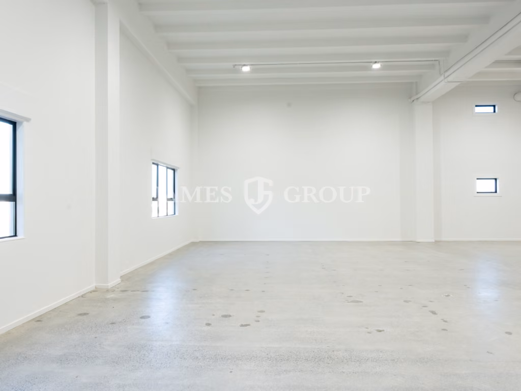 Prime City Fringe Warehouse + Showroom