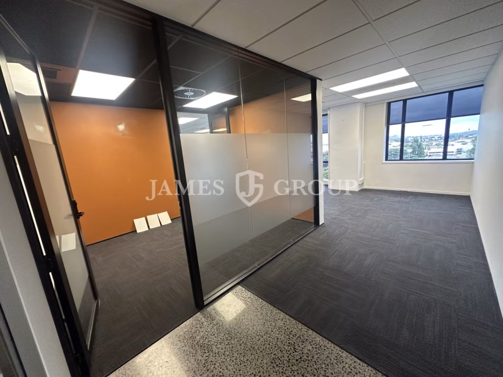 Ready-to-occupy Office In Central Ellerslie