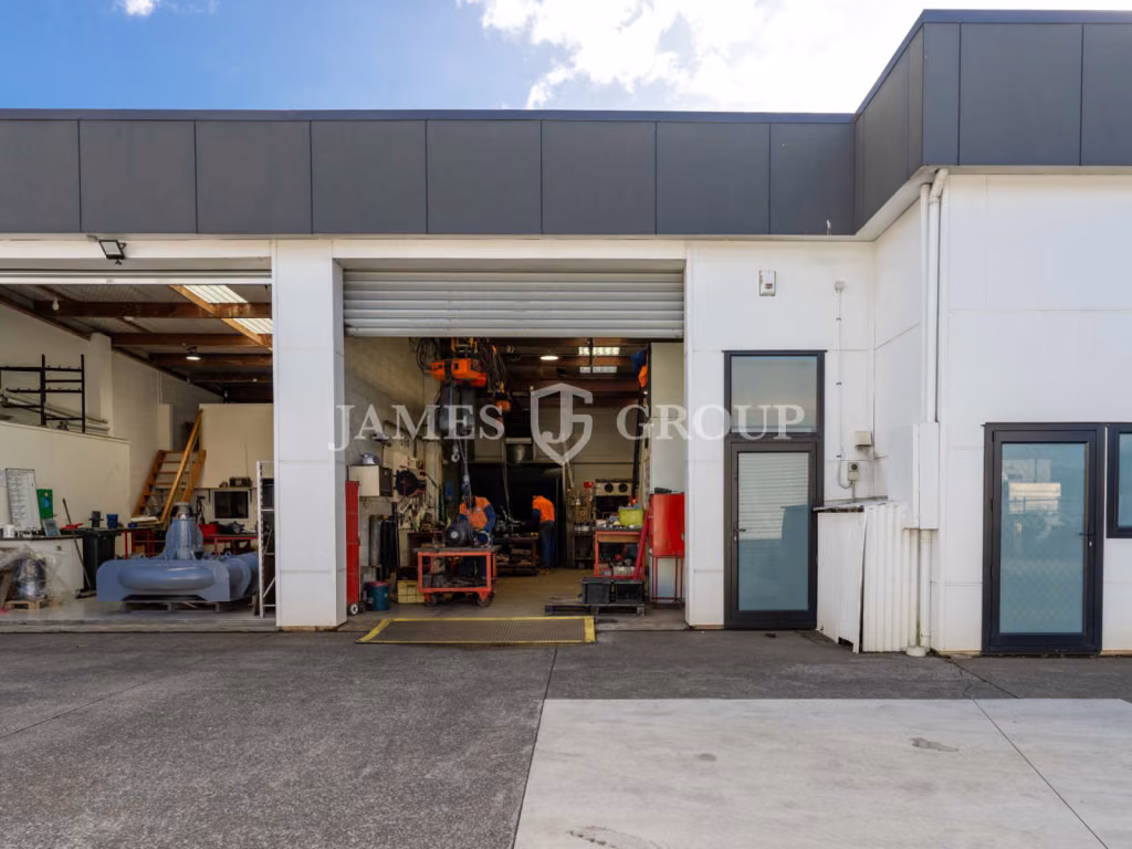 Turnkey Engineering Unit With Gantry + Booth