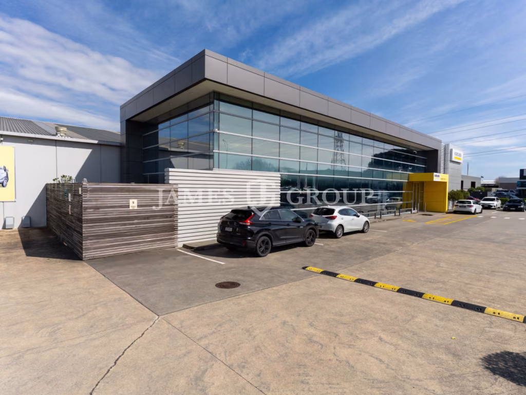 Prime East Tamaki Corner Site With Dual Access