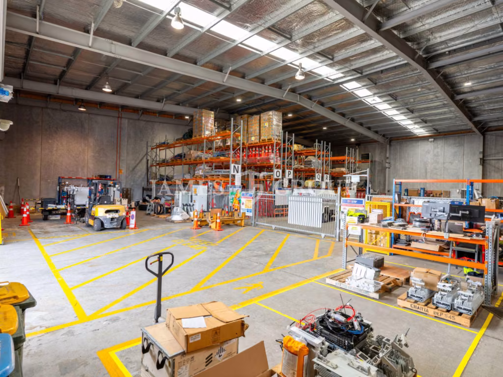 Exceptional Mt Wellington Hq – 2,994sqm