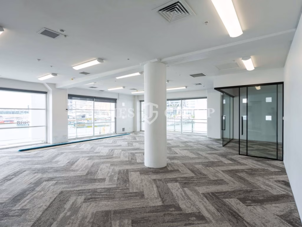 Premium Princes Whalf 262m² Office