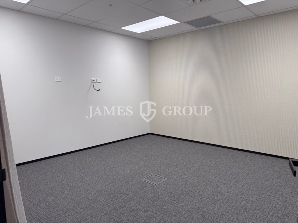 Level 10 Office With Full Fit-out – Commercial Bay