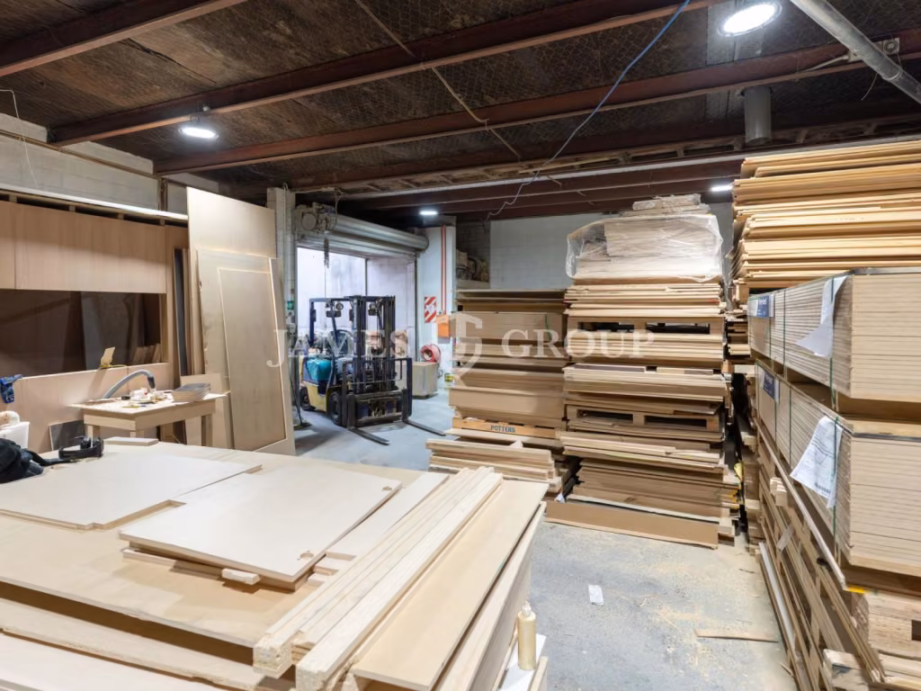 Kelston Warehouse + Parking | Refurb Underway
