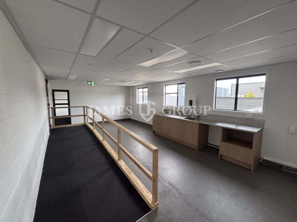 750m² Warehouse | 430m² Yard | 150m² Office