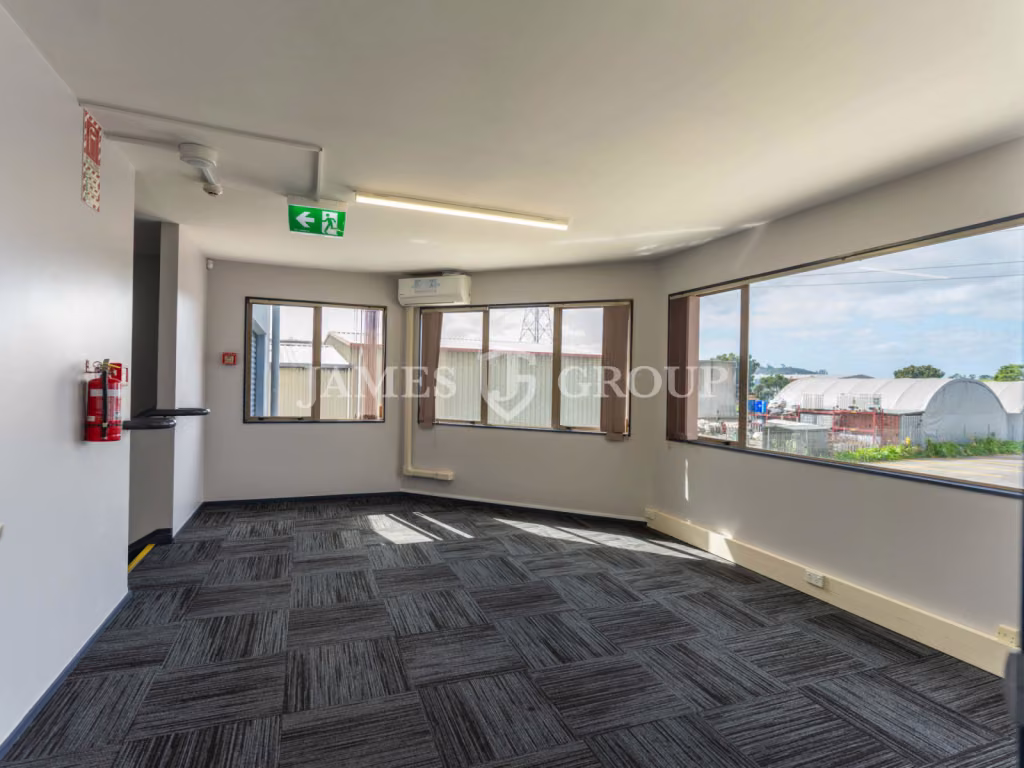 1,166m² Industrial Facility With Minimal Office
