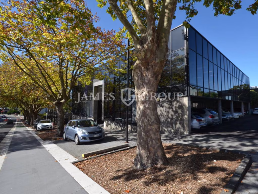 Iconic Franklin Road Office
