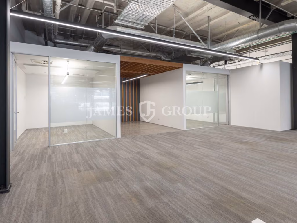 631m² Ground Floor Tenancy
