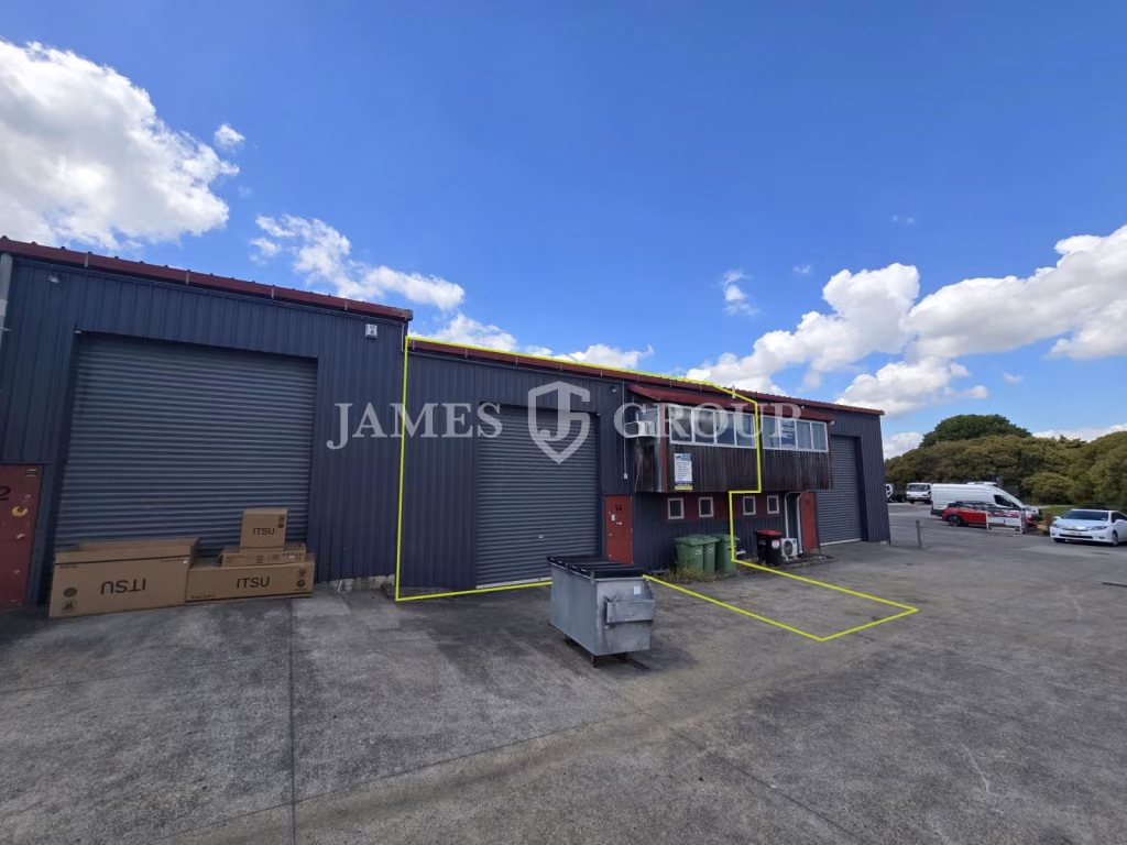 Secure 142m² Industrial Unit In East Tamaki
