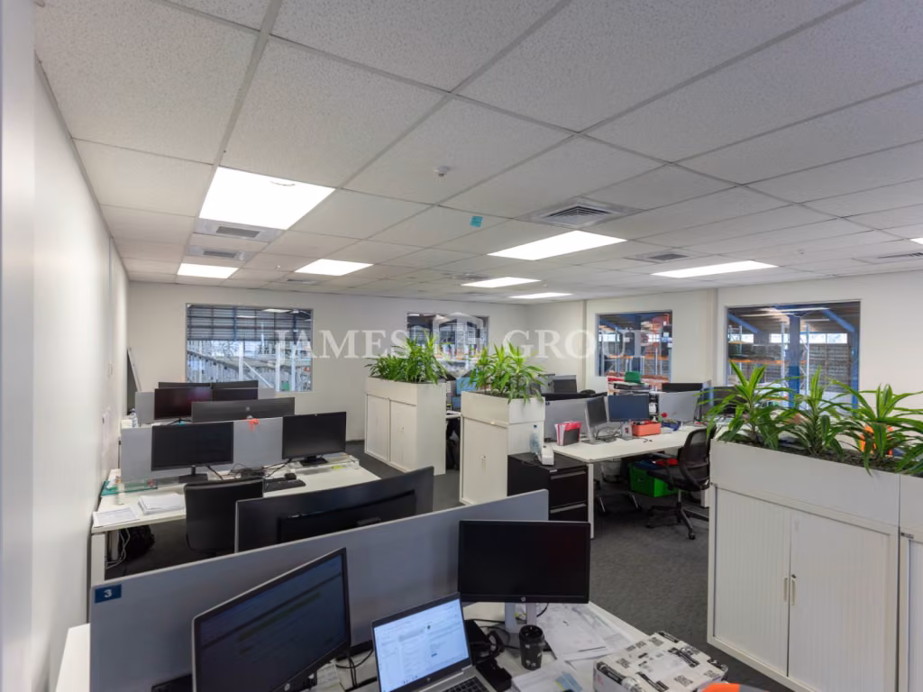 3,378m² Distribution & Logistics Facility |penrose