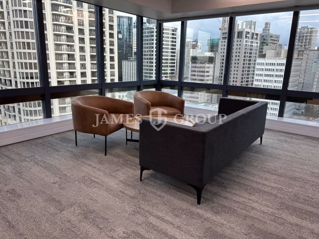 Well-presented Shortland Street Office