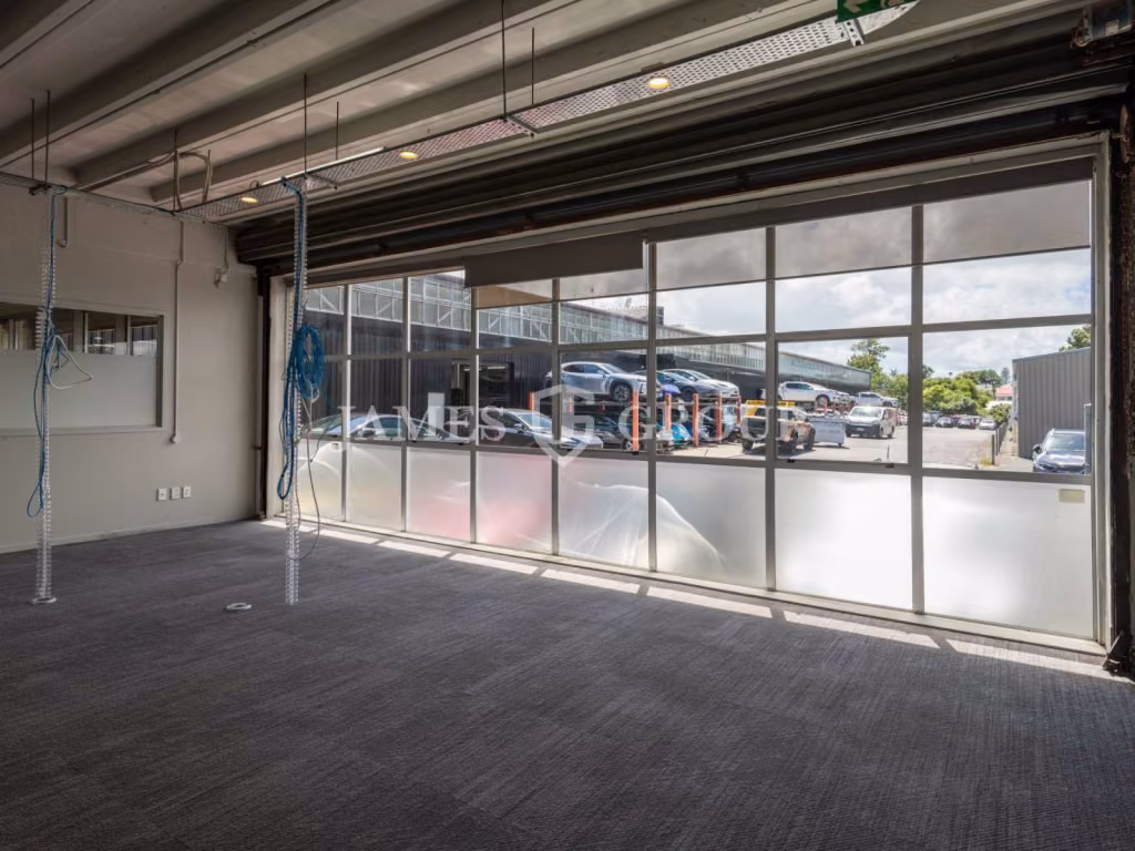 Grey Lynn Office With Roller Door And Loading Bay