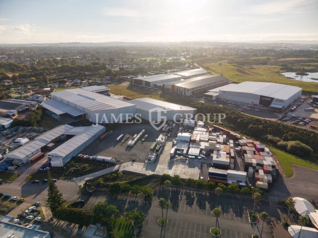 Prime 5,662m² Industrial Yard In Mangere