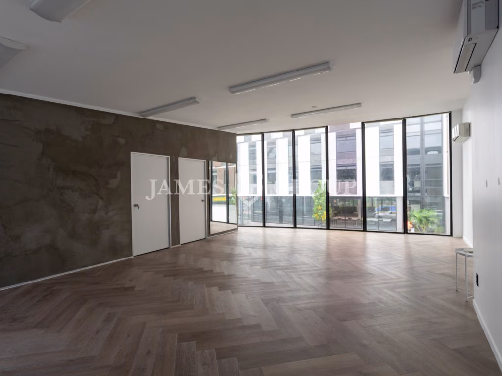 Versatile Parnell Office