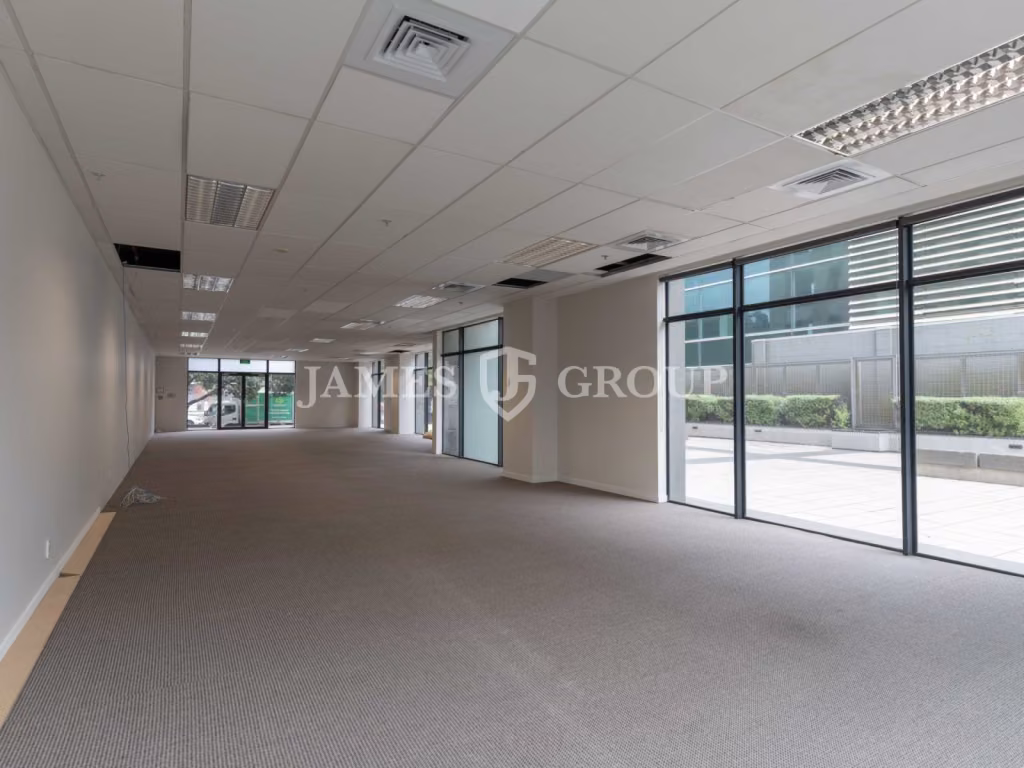 Central Auckland Office With Car Parks