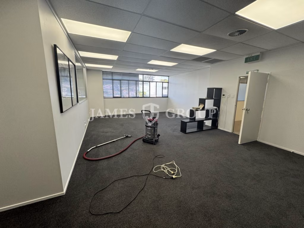 Quality Kingsland Office