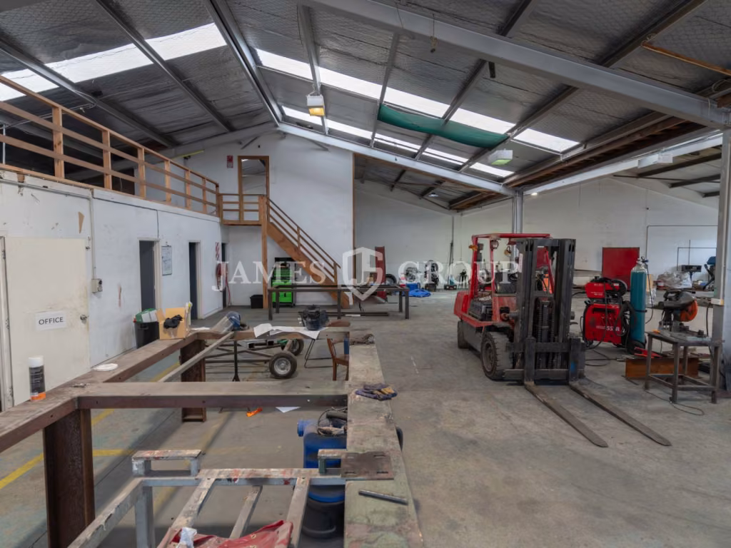 520sqm Warehouse | 17 Month Sublease Or Longer