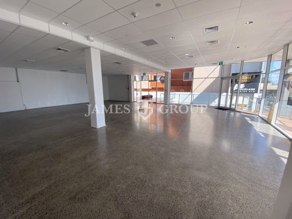 Main Road Showroom ~ Eden Terrace