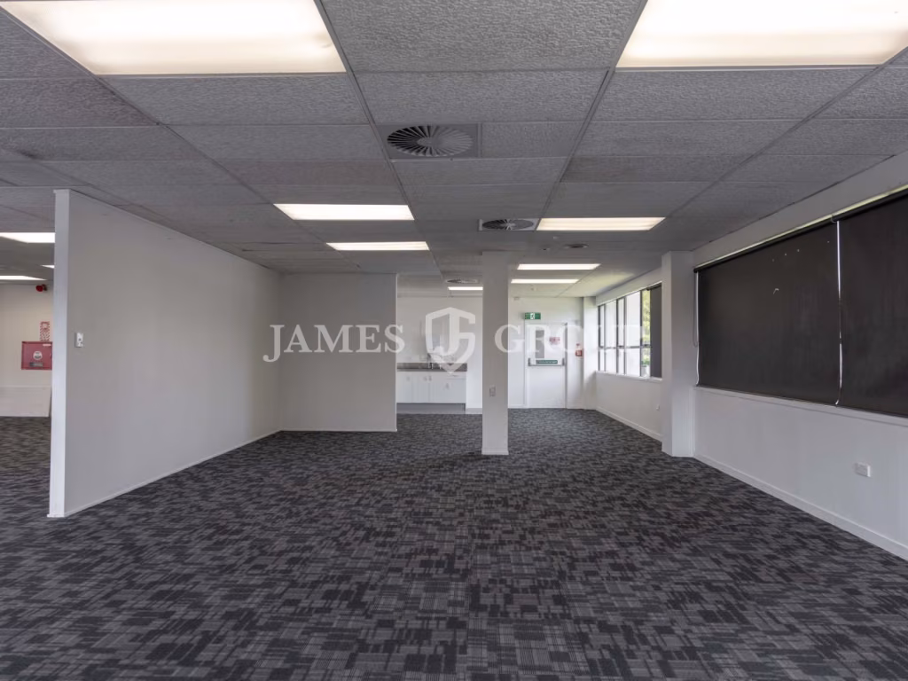 Elevate Your Business At 384 Manukau Road