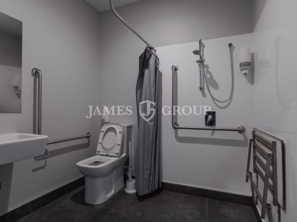 841m² A-grade Unit With Superb Profile
