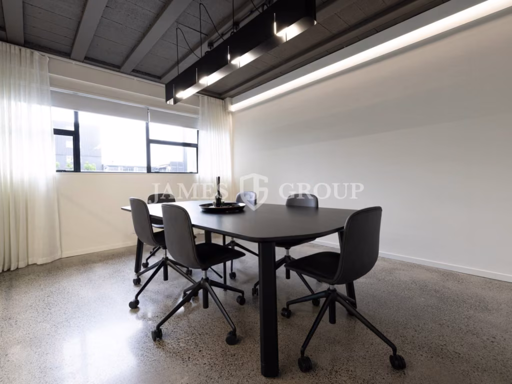 Move-in Ready Showroom Space