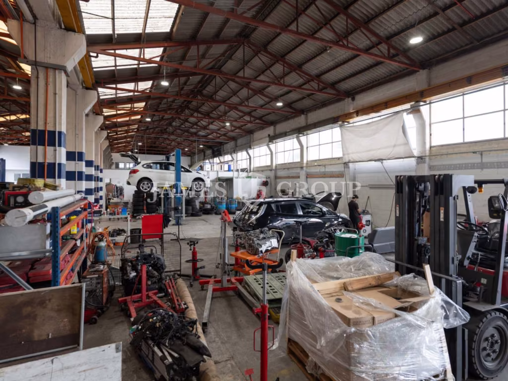 1,500sqm Warehouse & 1,000sqm Yard | For Lease
