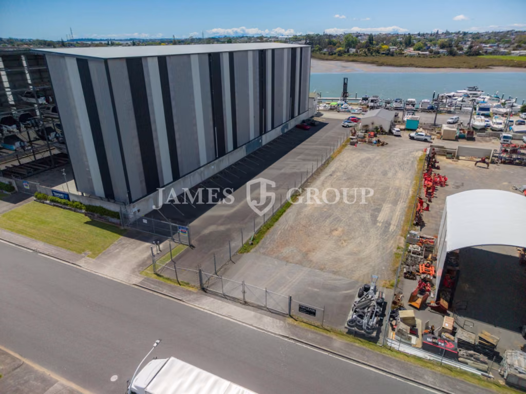 1,180m² Mt Wellington Yard