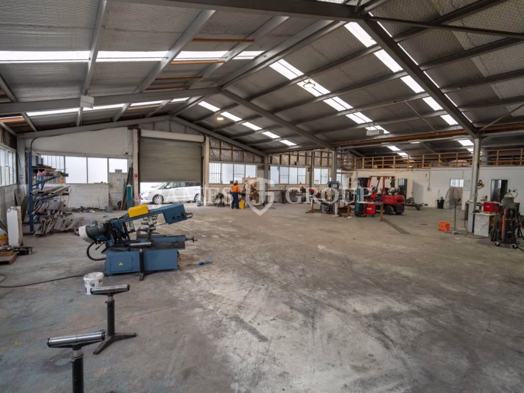 520sqm Warehouse | 17 Month Sublease Or Longer