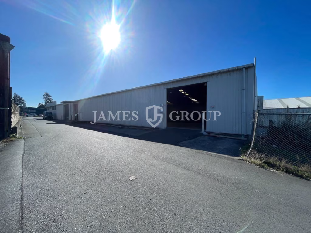 Prime Motorway Access W Massive Power | 1,640m²