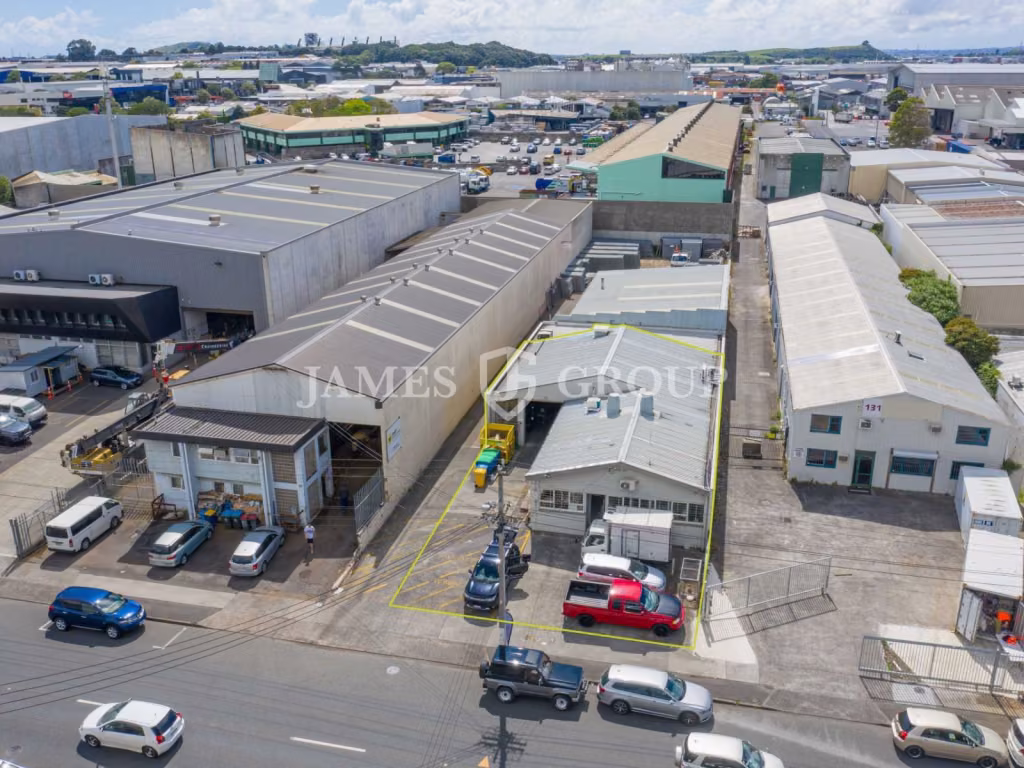 Central Auckland Food-grade Space With Chillers