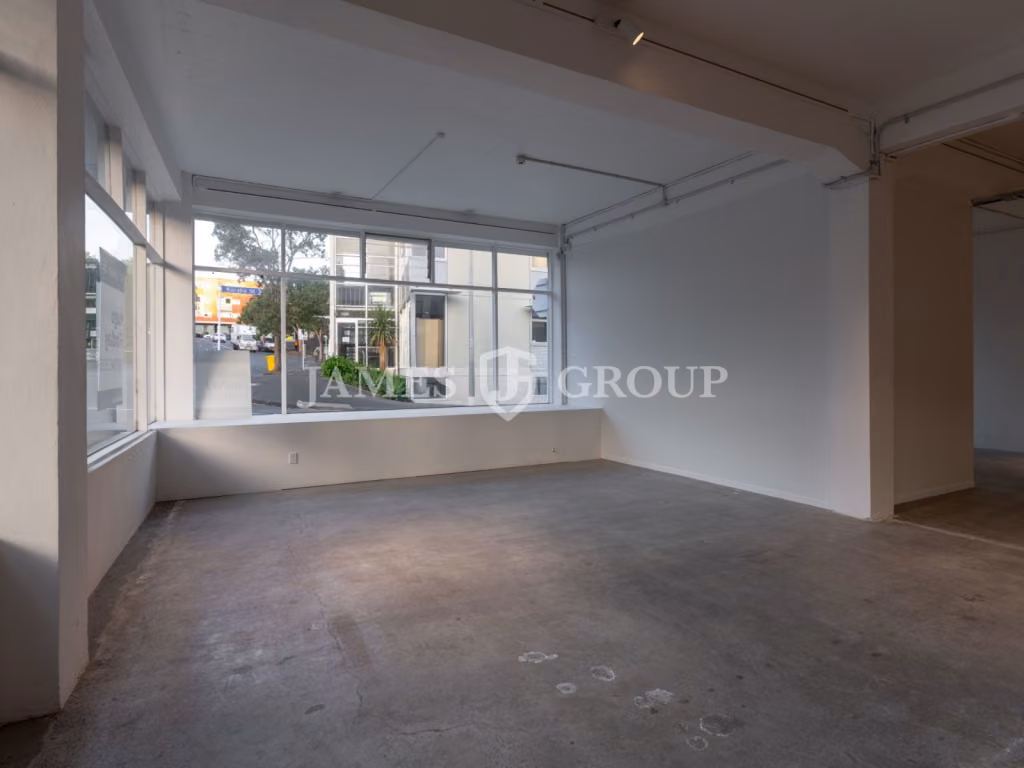 Prime Corner Tenancy With Exposure