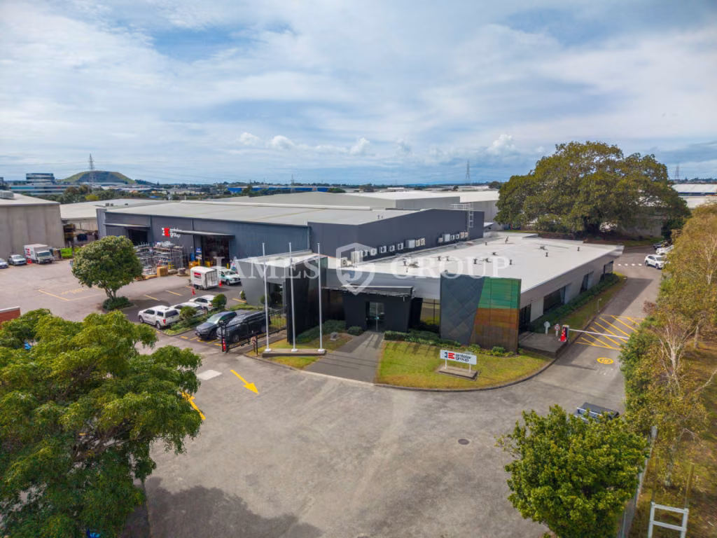 Exceptional Mt Wellington Hq – 2,994sqm