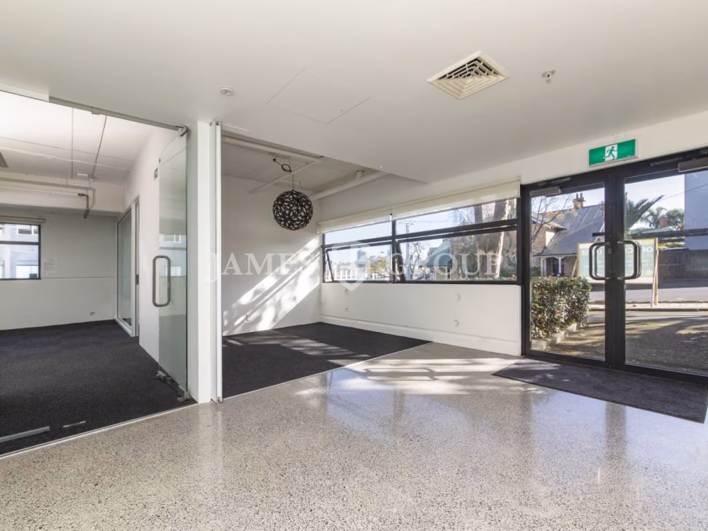 Polished Parnell Office With Meeting Rooms